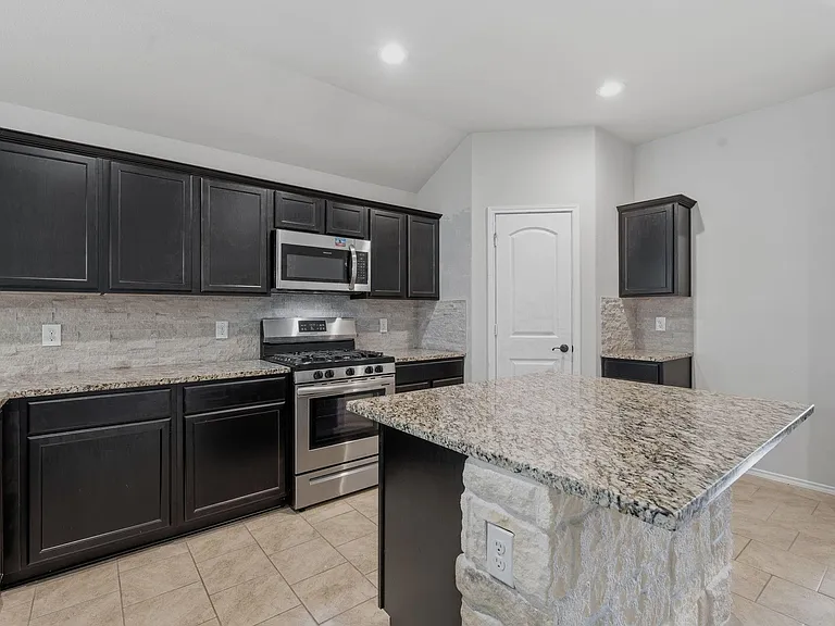 23611 Eldarica Pine Ct — Photo 5
