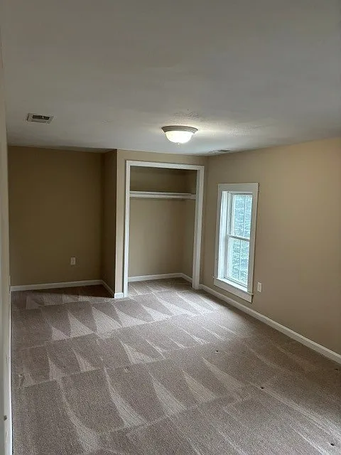 2 bed, 1.5 bath, $900 — Photo 4