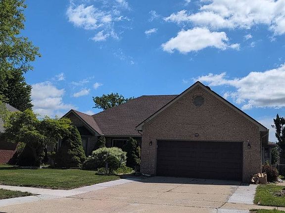 2nd image of 48246 Tonawonda Dr