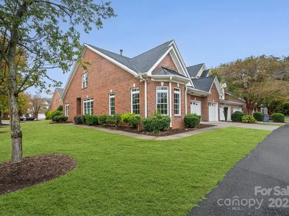 703 Congressional Ln, Fort Mill, SC 29708