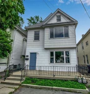220 Ross Ave, Buffalo, NY, 14207