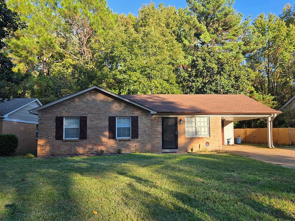 1st image of 4332 E Proctor Dr