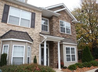 654 Friendway Rd, Greensboro, NC 27410