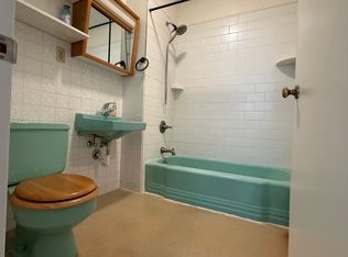 420 1st St S #422, Virginia, MN 55792