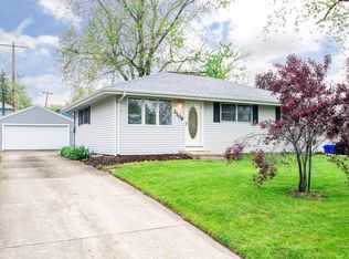 2109 W Austin Dr, Peoria, IL