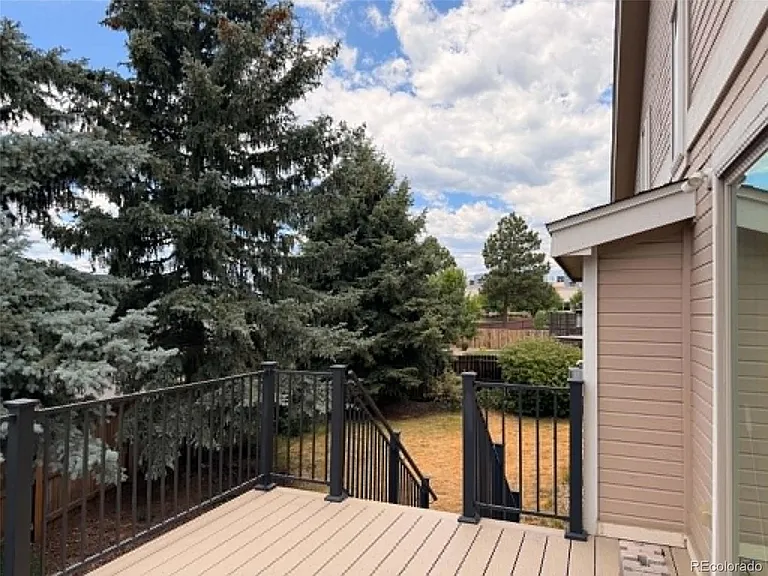 5922 Instone Cir — Photo 15