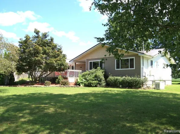351 S Bay Mid County Line Rd, Midland, MI 48642
