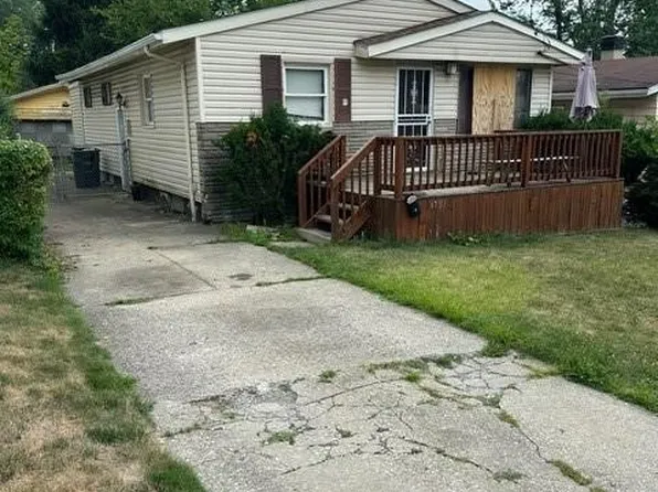 4737 E 174th St, Cleveland, OH 44128