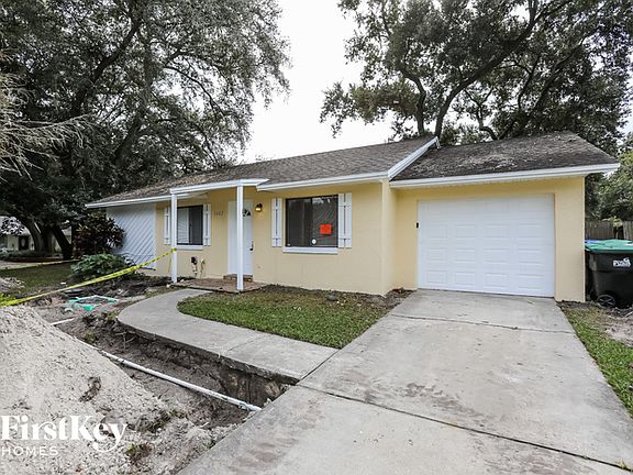 2nd image of 3302 Sassafras Ct