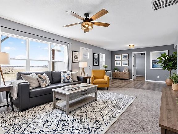 3rd image of 13388 S 1588th Rd