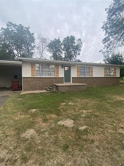 1610 W Frank St — Photo 16
