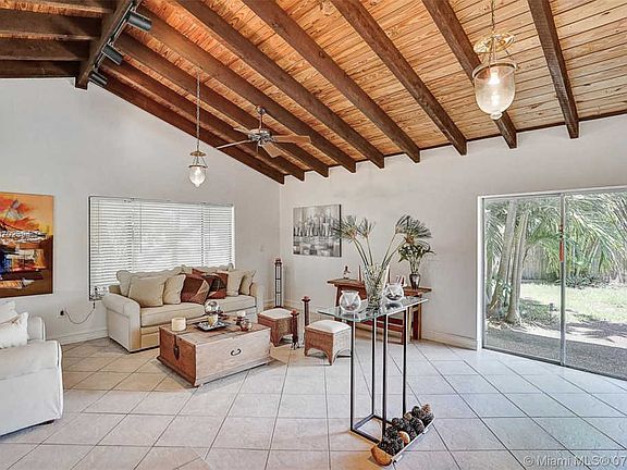 3rd image of 9140 NW 15th St