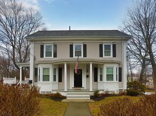 19 Traverse St #2, Woburn, MA 01801