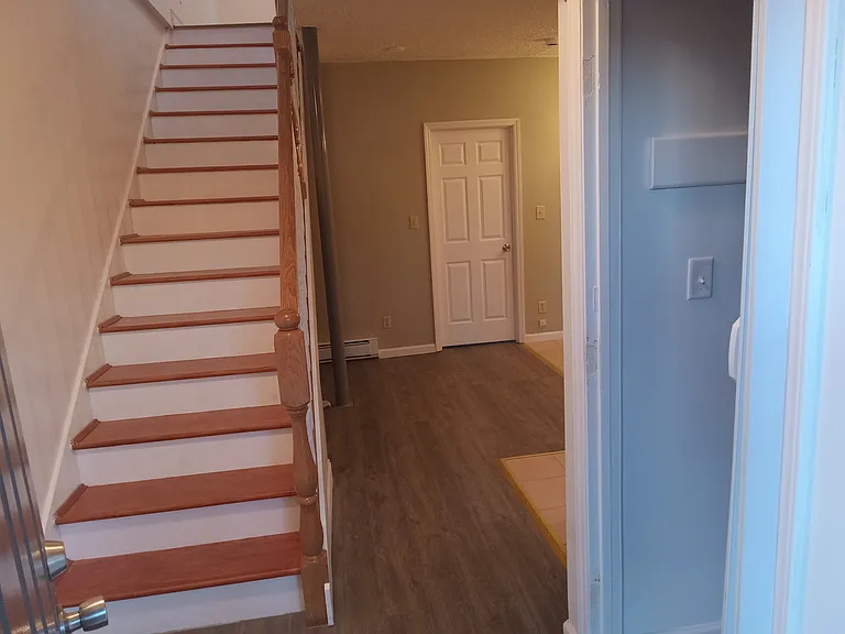39 Carolina Hts #B — Photo 8
