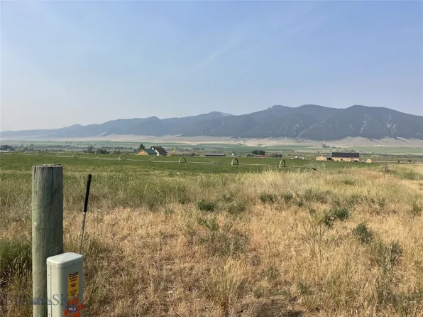 Mountain View Rd, Sheridan, MT 59749