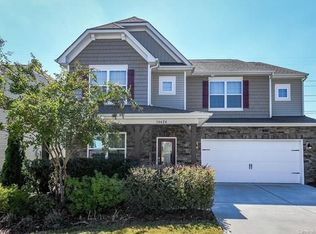 14424 Green Birch Dr, Pineville, NC 28134