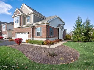 2657 Dunraven Ave, Naperville, IL 60540