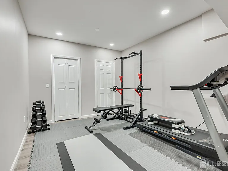 14 Hyacinth Ln — Photo 45