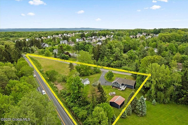 3rd image of 111 Smith Road