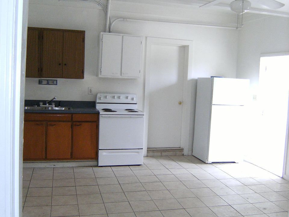 1st image of 2017 Flagler St APT D