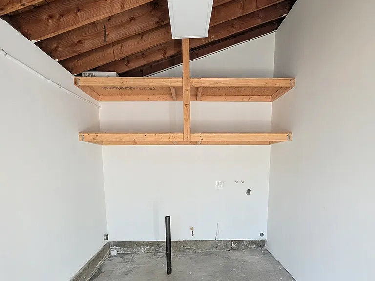 202 Toronto Ave #2 — Photo 4