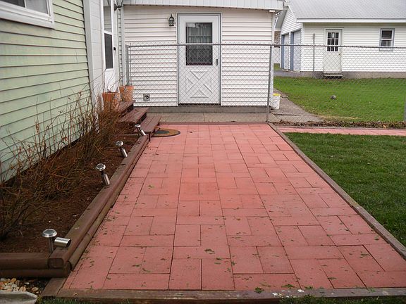 5th image of 310 N 10th St