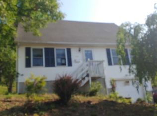 160 Institute Rd, Worcester, MA 01602