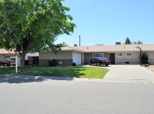 785 S Ametjian St, Tulare, CA 93274