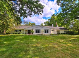 8450 Summerhouse Rd, Cincinnati, OH 45243