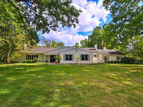 8450 Summerhouse Rd, Cincinnati, OH 45243