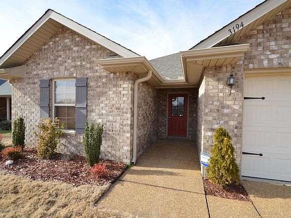 4th image of 3194 James Robert Dr