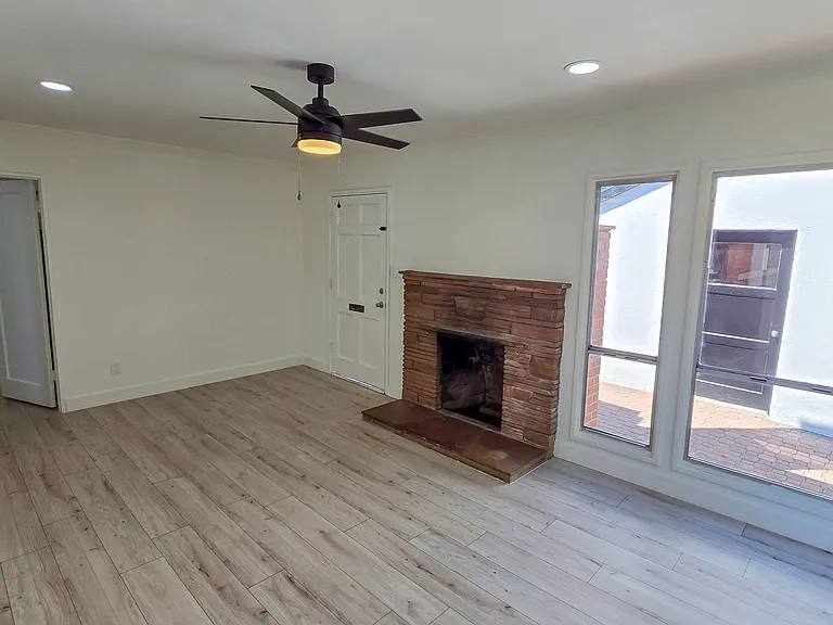 13524 Starbuck St — Photo 3