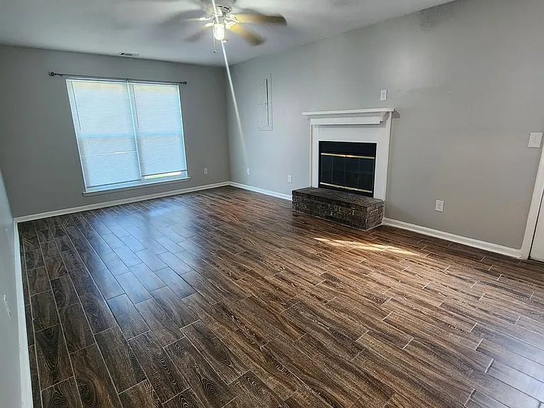 803 Madison Dr — Photo 13