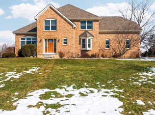 1729 Monterey Ct, Ann Arbor, MI 48108