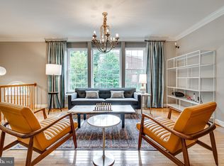 12273 Engelmann Oak Ln, Fairfax, VA 22030