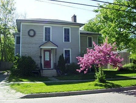 1st image of 414-416 Oak St #414-416