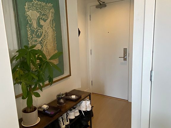 5th image of 1308 Hornby St #2006