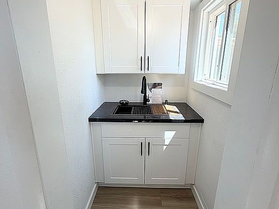 4th image of 432 5th St