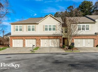 866 Ivydale Ln, Lawrenceville, GA 30045