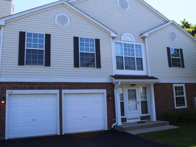 757 Grosse Pointe Cir, Vernon Hills, IL, 60061