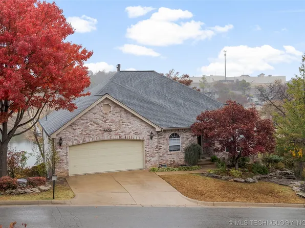 5803 E 75th Pl, Tulsa, OK 74136