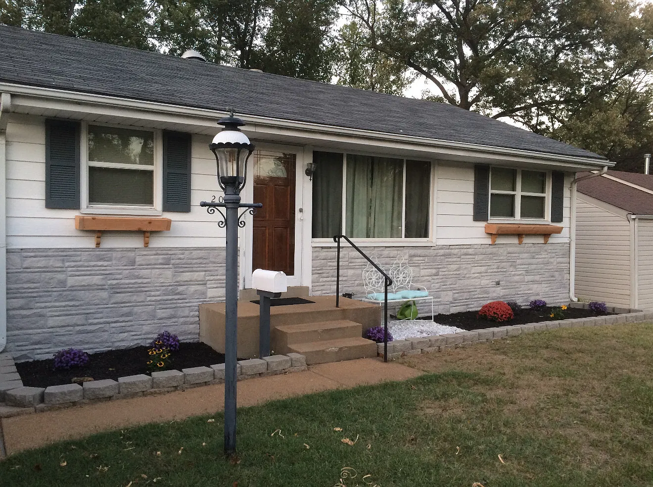 2 bed, 816 sqft, $1,400 — Photo 1