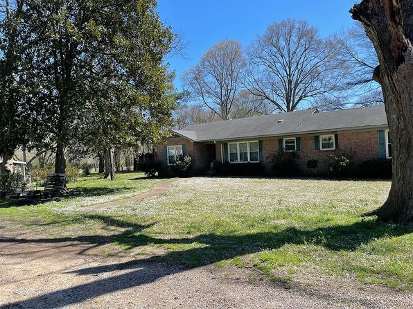 62 Mississippi St