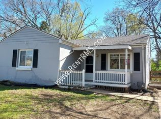 2406 SE Pennsylvania Ave, Topeka, KS 66605