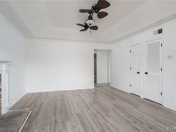 3rd image of 2031 8th Ave #210