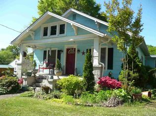 836 9th Avenue Pl NE, Hickory, NC 28601