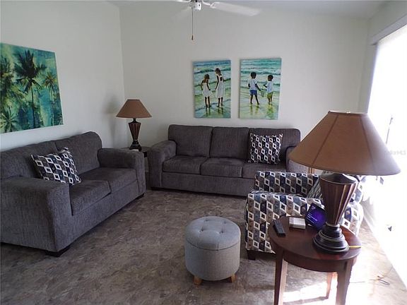 2nd image of 1124 Barbour Ave