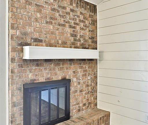 4th image of 5434 Teresa Ln