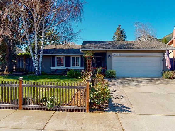 2nd image of 16705 Willow Creek Dr