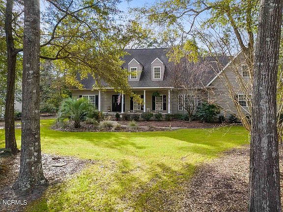 2nd image of 1720 Pearlie Ct SW